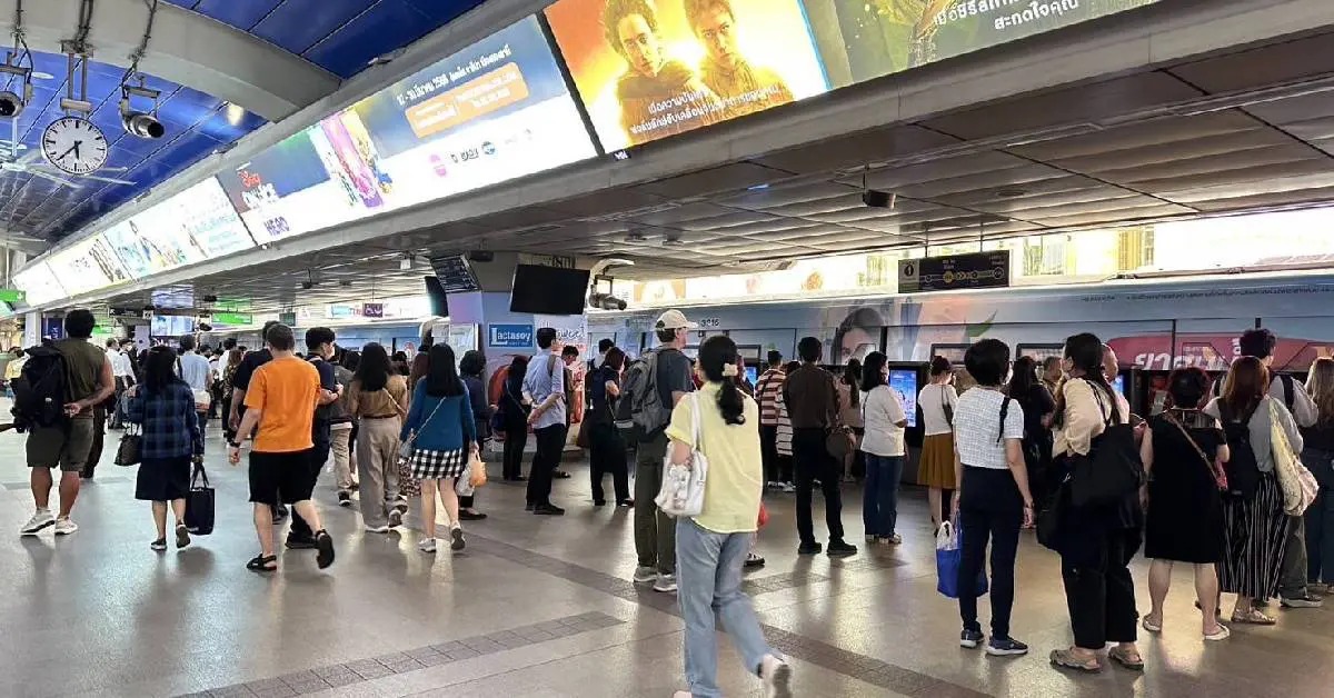 กรมราง เผยรถไฟฟ้าฟรีวันที่ 3 มีผู้ใช้บริการ 2.10 ล้านคน-เที่ยว